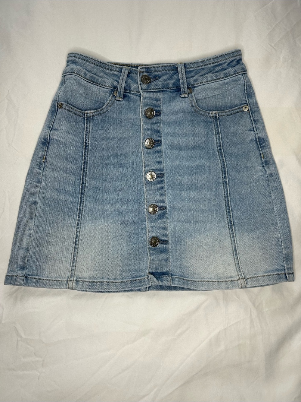 American Eagle Outfitters Light Blue Denim Button-Front A-Line Skirt